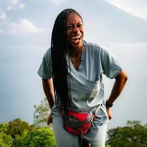 Meet your Posher, Brandi